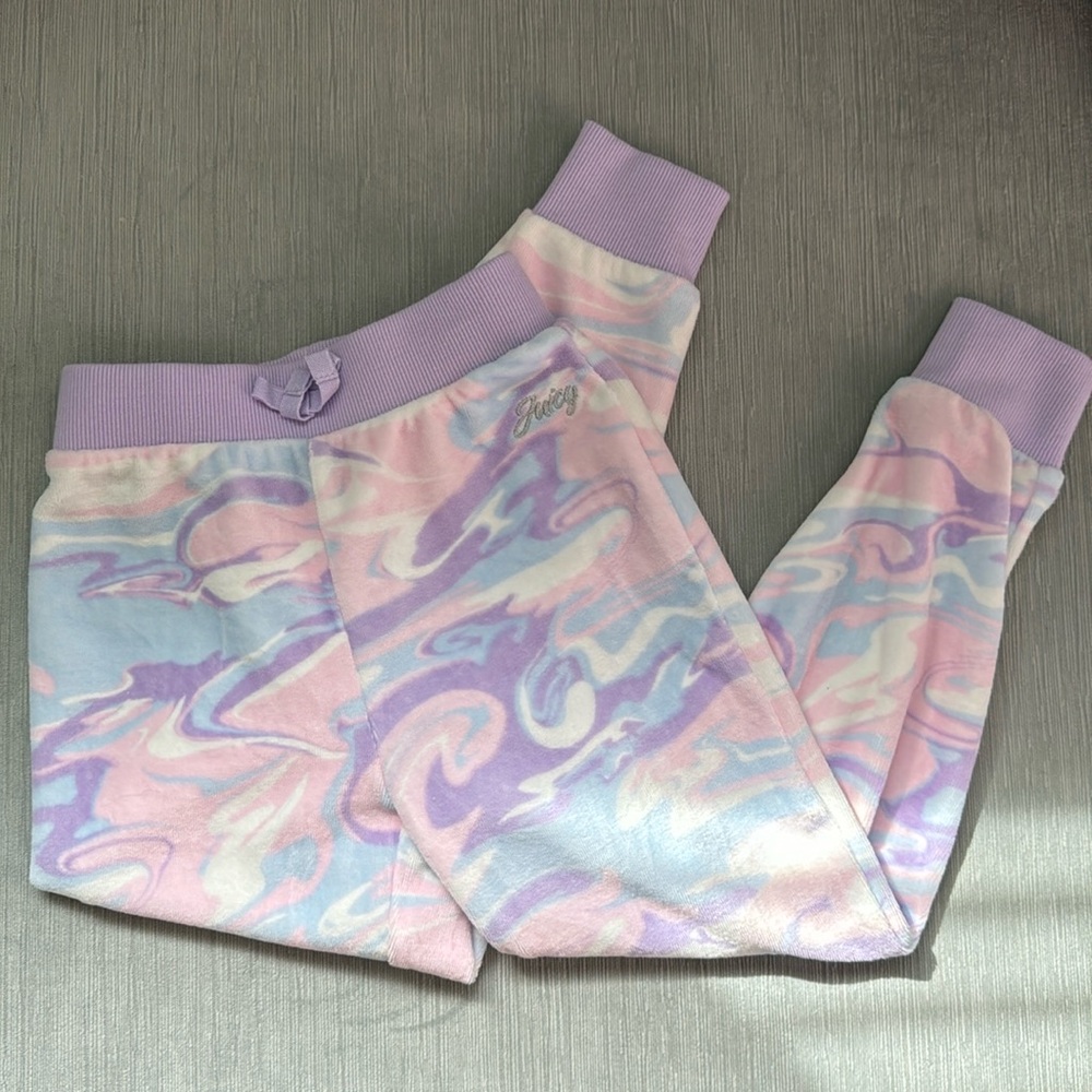 Juicy Couture Kids Velour Jogger Pants